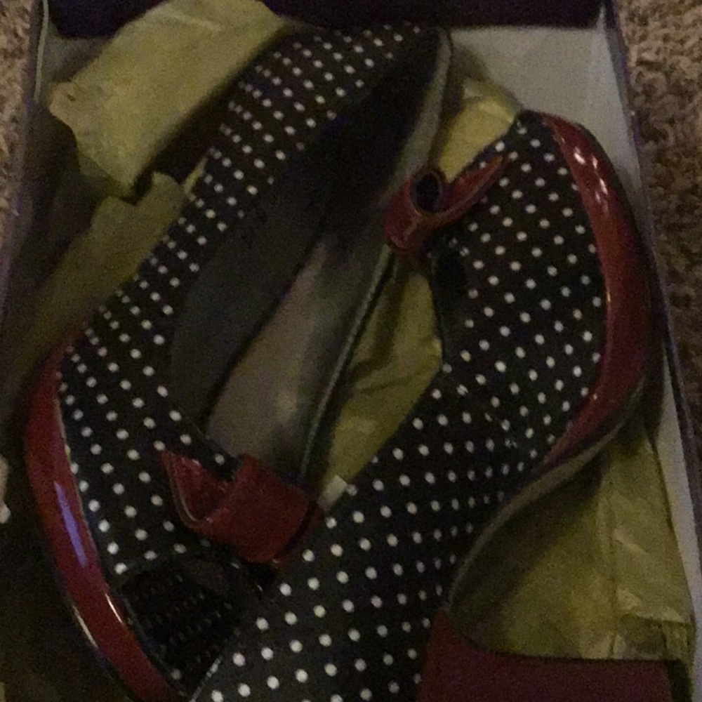 Women’s Shoes